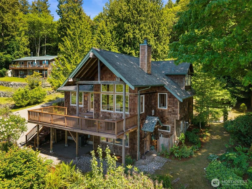 Property photo for 30050 Scenic Drive NE, Poulsbo