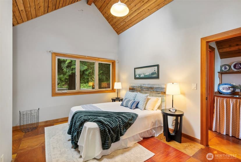 Property photo for 30050 Scenic Drive NE, Poulsbo photo 32