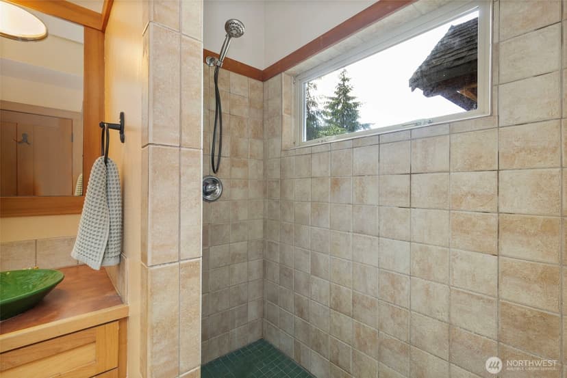 Property photo for 30050 Scenic Drive NE, Poulsbo photo 24