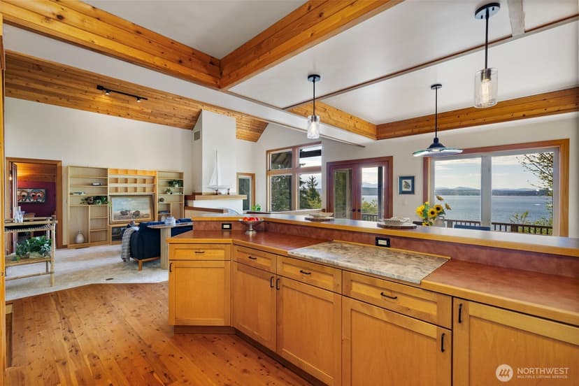 Property photo for 30050 Scenic Drive NE, Poulsbo photo 17