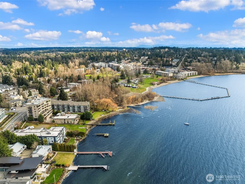 Property photo for 9039 NE Juanita Drive #304, Kirkland photo 37