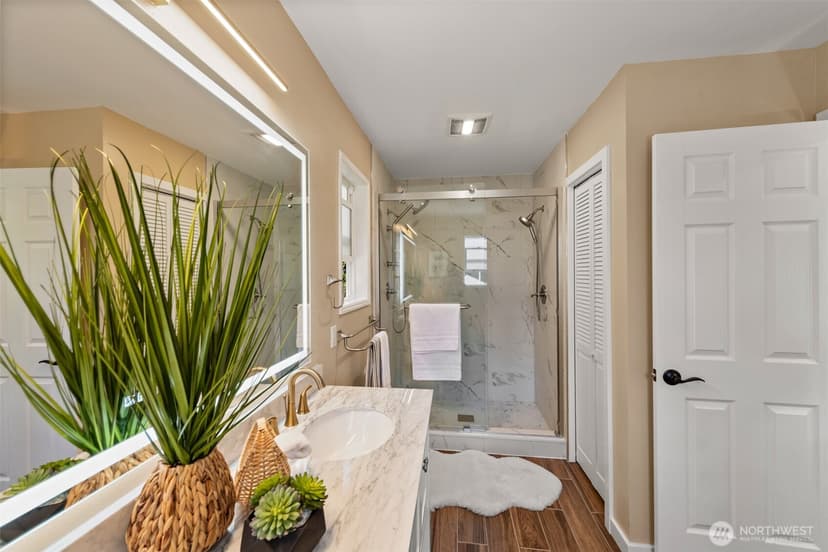 Property photo for 23830 25th Drive SE, Bothell photo 17