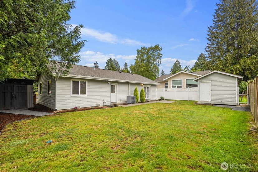 Property photo for 10717 Phinney Avenue N, Seattle photo 28