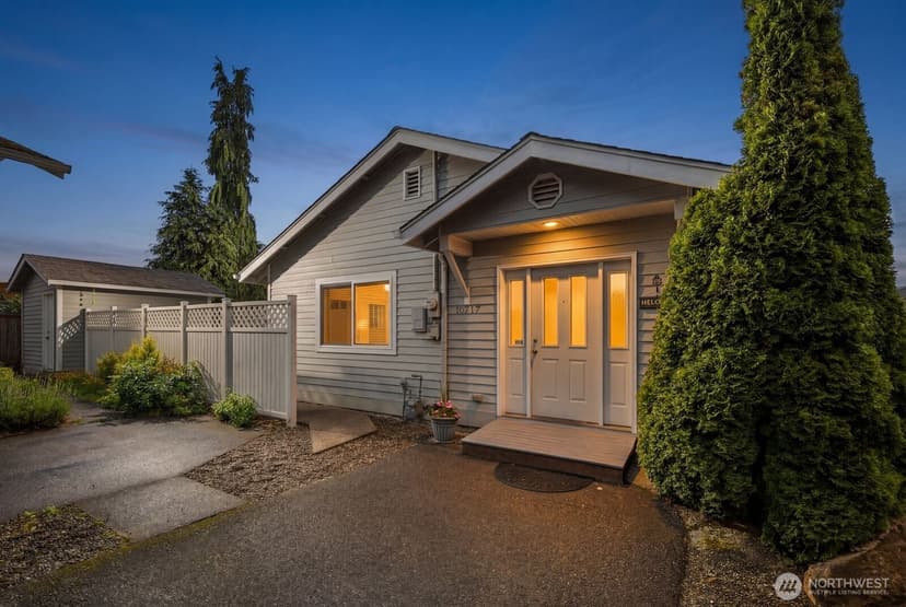 Property photo for 10717 Phinney Avenue N, Seattle