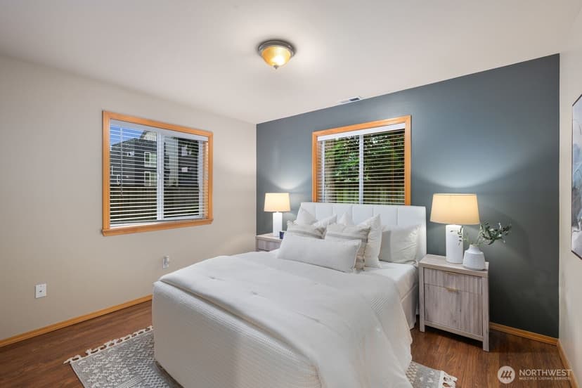 Property photo for 10717 Phinney Avenue N, Seattle photo 21