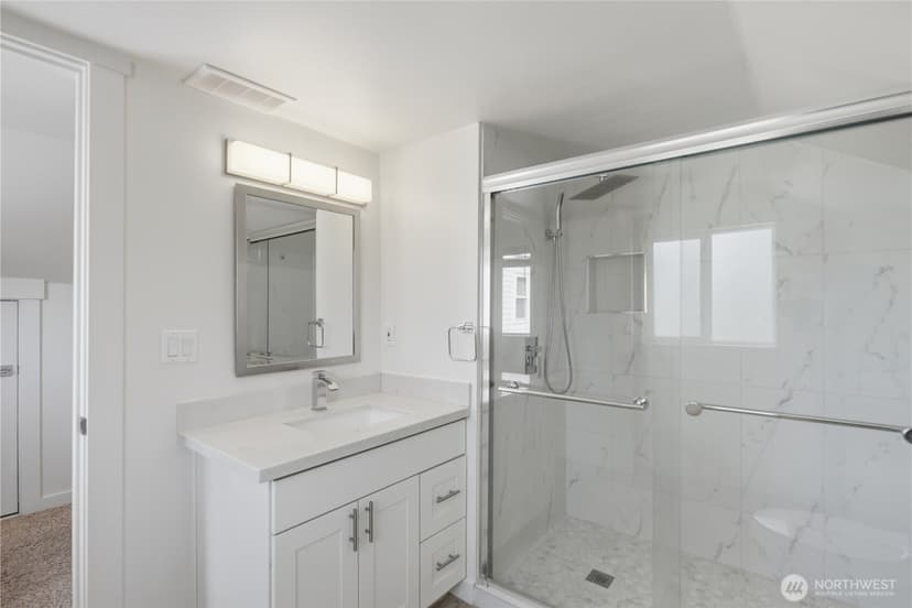 Property photo for 11546 85th Avenue S, Seattle photo 25
