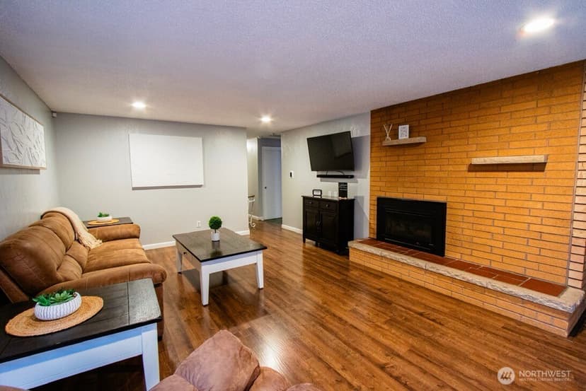 Property photo for 10201 SW 120th Street, Lakewood photo 5