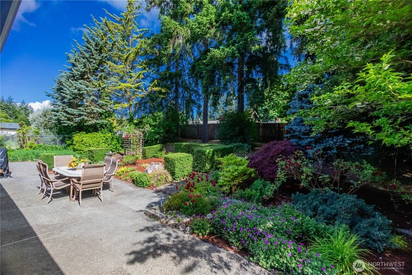 Property photo for 10201 SW 120th Street, Lakewood photo 14