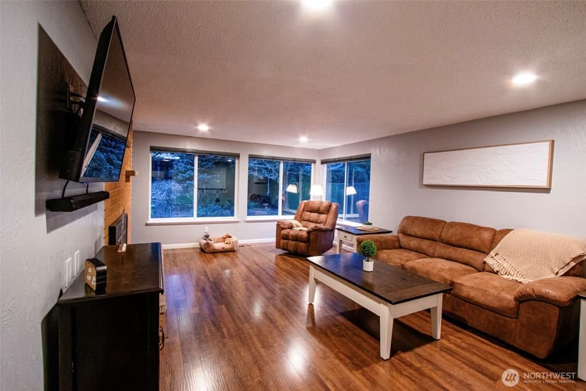 Property photo for 10201 SW 120th Street, Lakewood photo 4