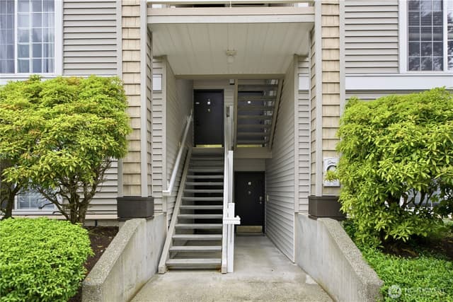 Property photo for 25235 SE Klahanie blvd #C303, Sammamish photo 2
