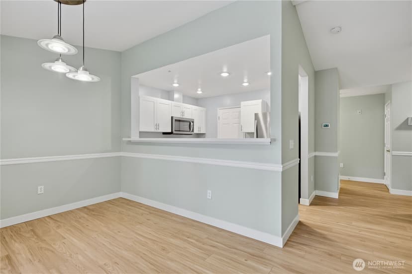 Property photo for 25235 SE Klahanie blvd #C303, Sammamish photo 11