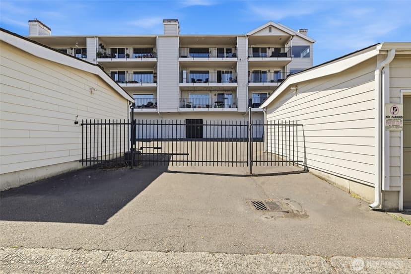 Property photo for 1115 N I Street #204, Tacoma photo 28