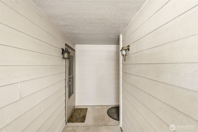 Property photo for 1115 N I Street #204, Tacoma photo 4