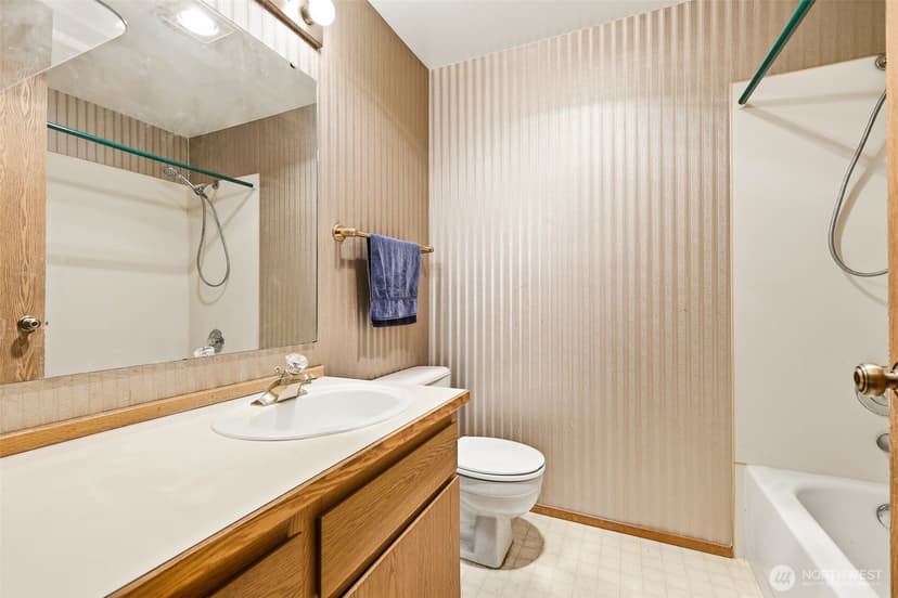 Property photo for 1115 N I Street #204, Tacoma photo 23