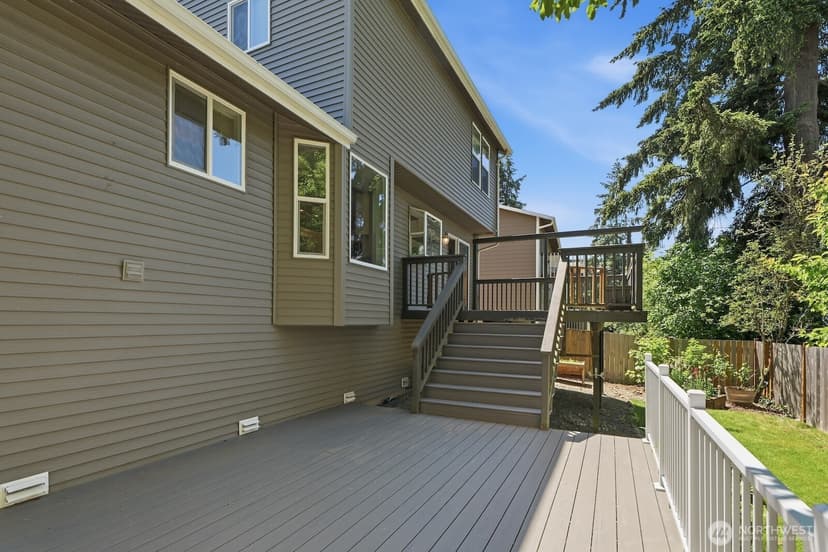 Property photo for 8128 NE 161st Place, Kenmore photo 24
