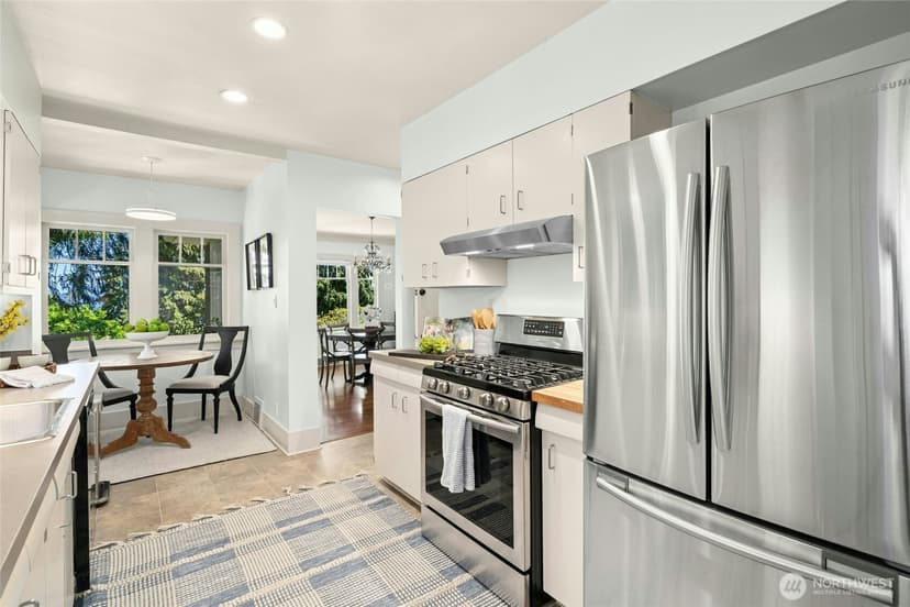 Property photo for 707 Lake Washington Boulevard S, Seattle photo 13