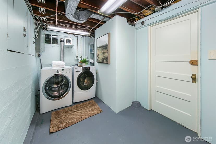 Property photo for 707 Lake Washington Boulevard S, Seattle photo 30