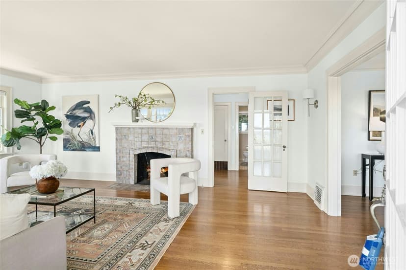 Property photo for 707 Lake Washington Boulevard S, Seattle photo 7