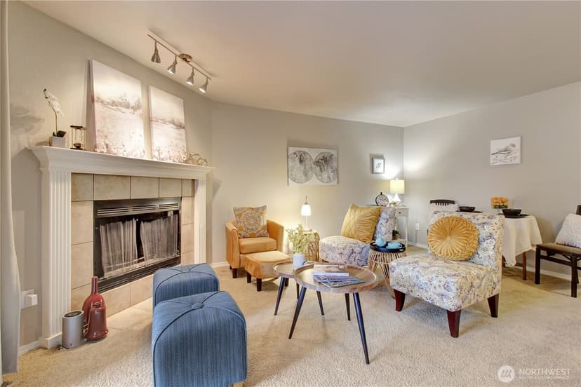Property photo for 1126 N 198th Street #B-302, Shoreline photo 3