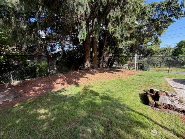Property photo for 1402 S 44th Street, Tacoma photo 6