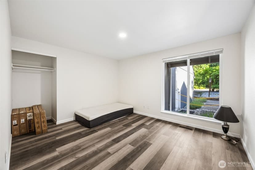 Property photo for 6425 Nyanza Park Drive SW, Lakewood photo 14
