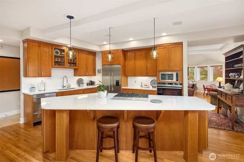 Property photo for 4411 NE 90th Street, Seattle photo 6