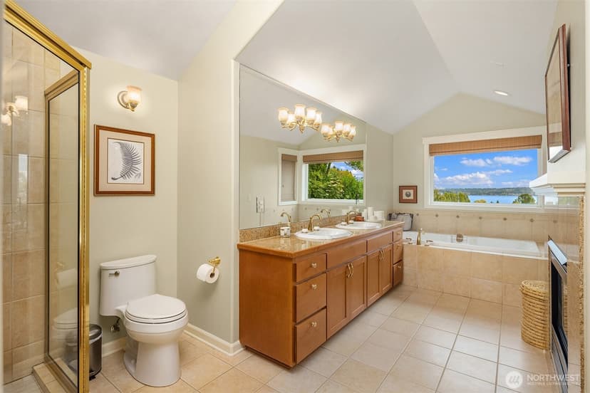 Property photo for 4411 NE 90th Street, Seattle photo 18