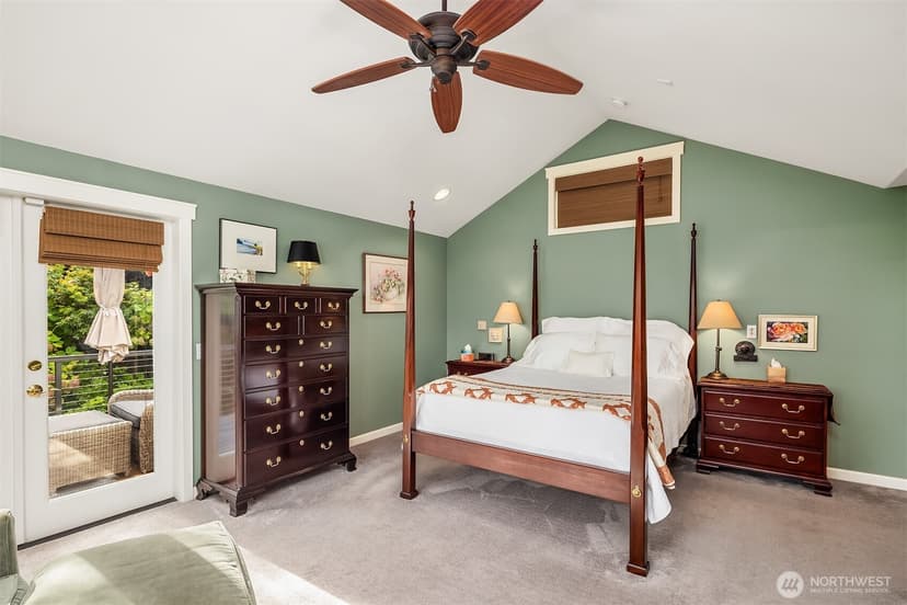 Property photo for 4411 NE 90th Street, Seattle photo 16
