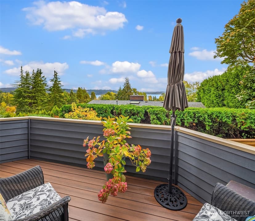 Property photo for 4411 NE 90th Street, Seattle photo 9