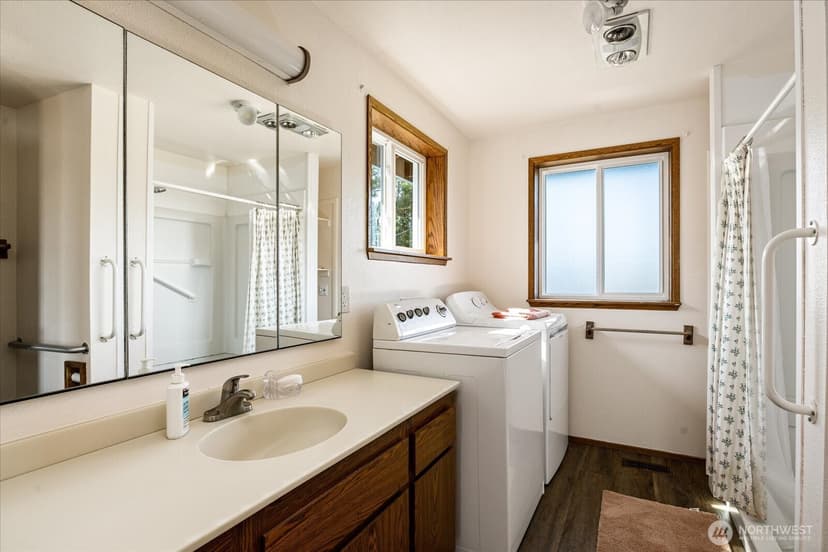 Property photo for 2385 Sunlight Beach Road, Clinton photo 19