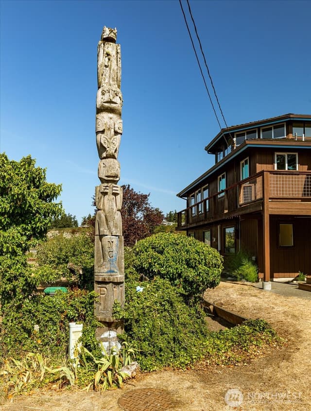 Property photo for 2385 Sunlight Beach Road, Clinton photo 3