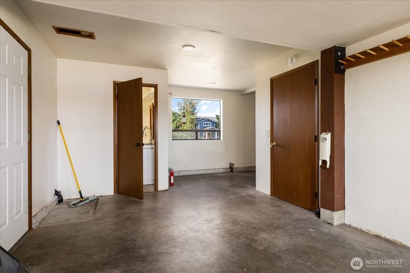 Property photo for 2385 Sunlight Beach Road, Clinton photo 28