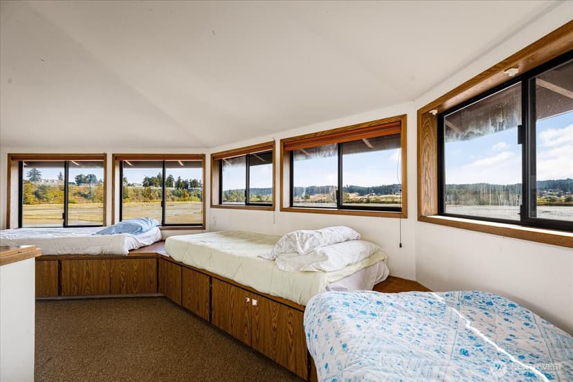 Property photo for 2385 Sunlight Beach Road, Clinton photo 23