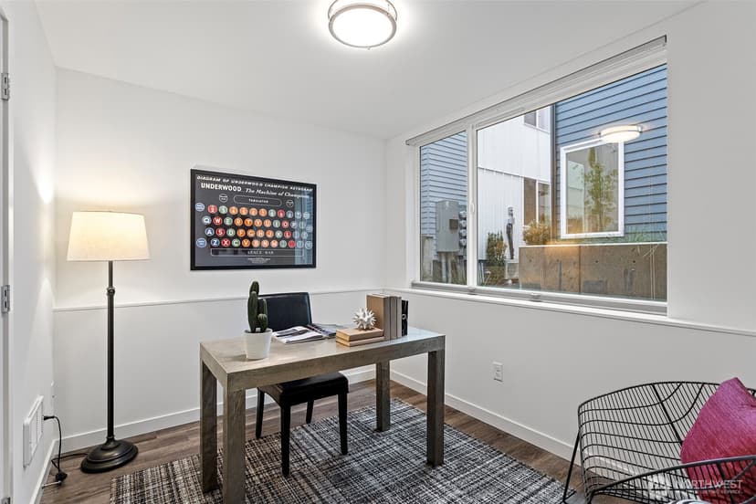Property photo for 2529 29th Avenue S #C, Seattle photo 4