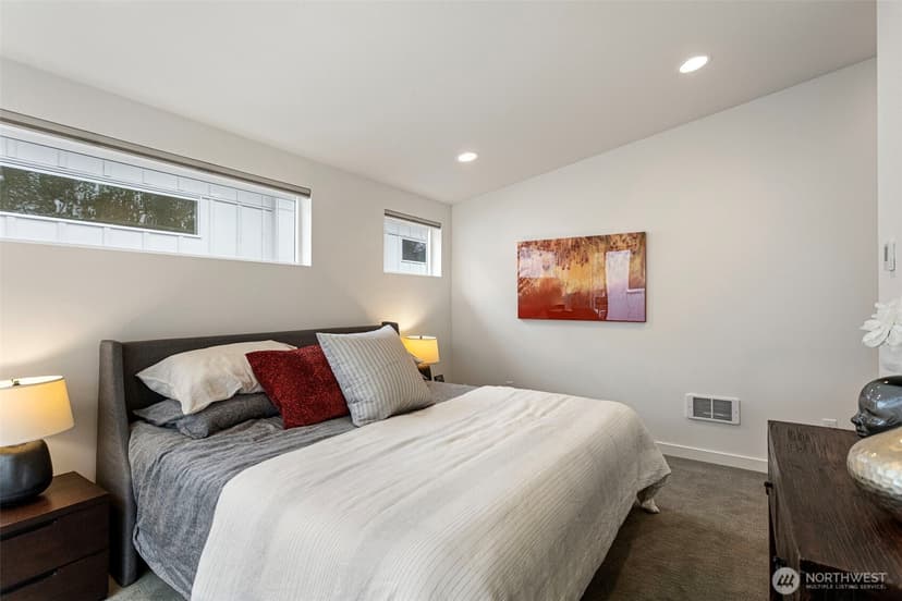 Property photo for 2529 29th Avenue S #C, Seattle photo 20