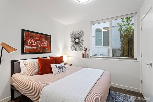 Property photo for 2529 29th Avenue S #C, Seattle photo 5