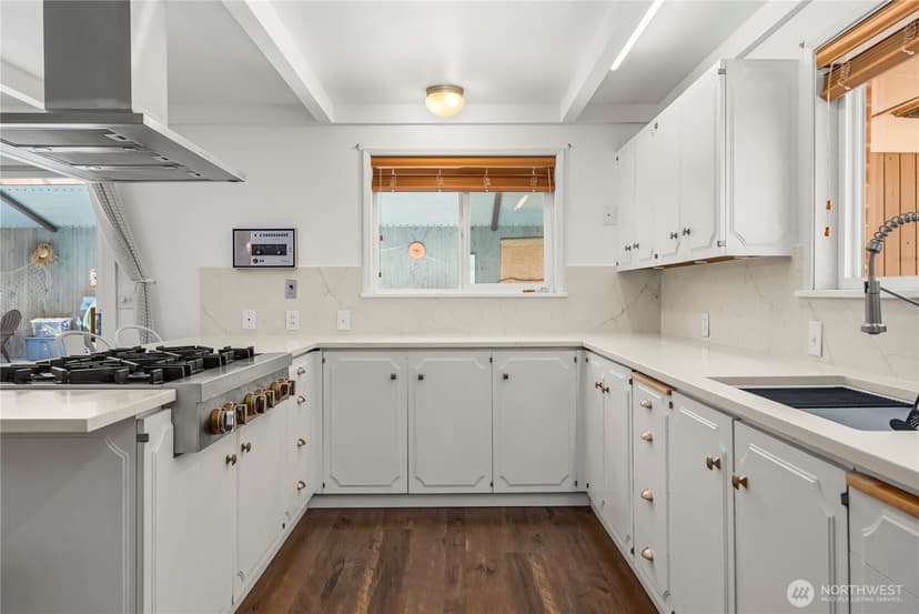 Property photo for 710 66th Avenue E, Fife photo 15