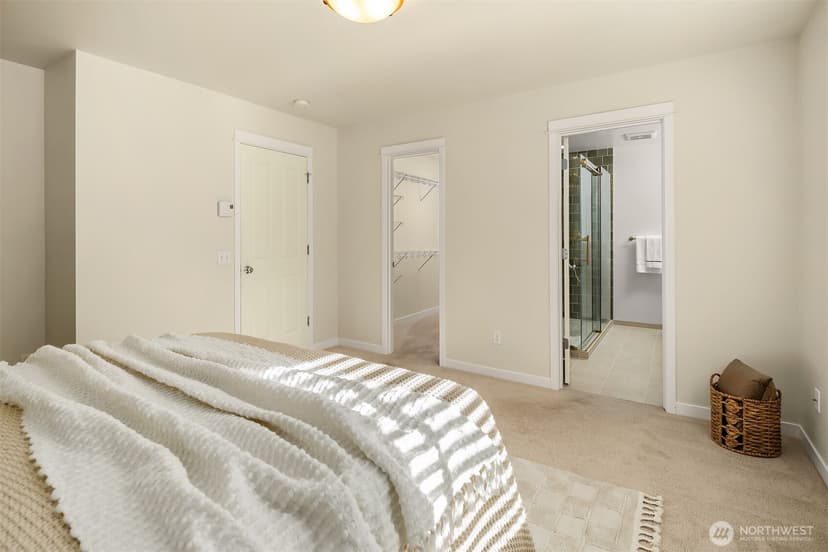 Property photo for 5944 26th Avenue SW, Seattle photo 15