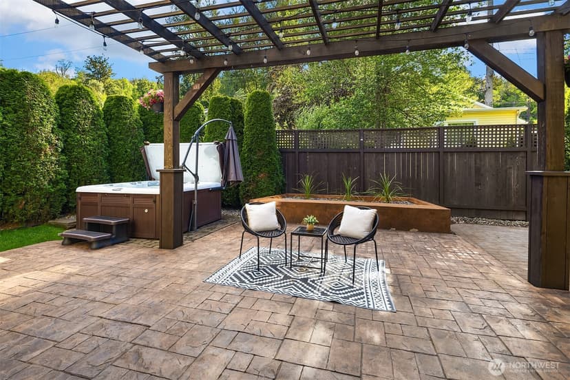 Property photo for 5944 26th Avenue SW, Seattle photo 13