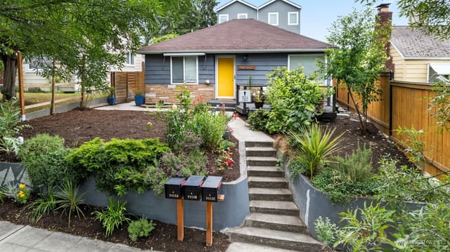 Property photo for 9456 21st Avenue SW #C, Seattle photo 2