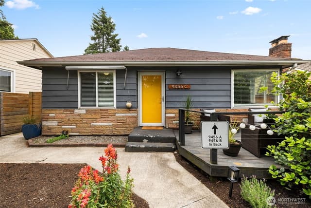 Property photo for 9456 21st Avenue SW #C, Seattle photo 3