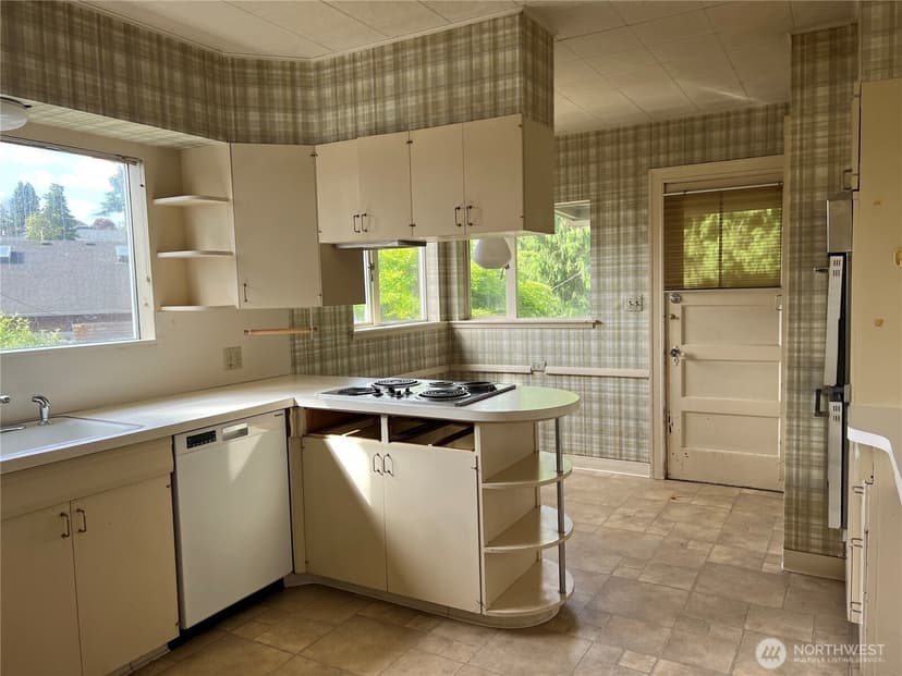 Property photo for 3021 Fuhrman Avenue E, Seattle photo 8