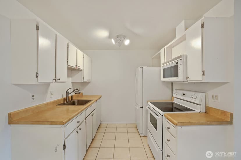 Property photo for 6110 24th Avenue NW #203, Seattle photo 8