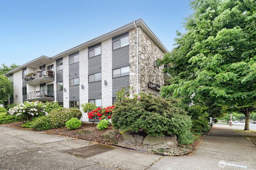 Property photo for 6110 24th Avenue NW #203, Seattle