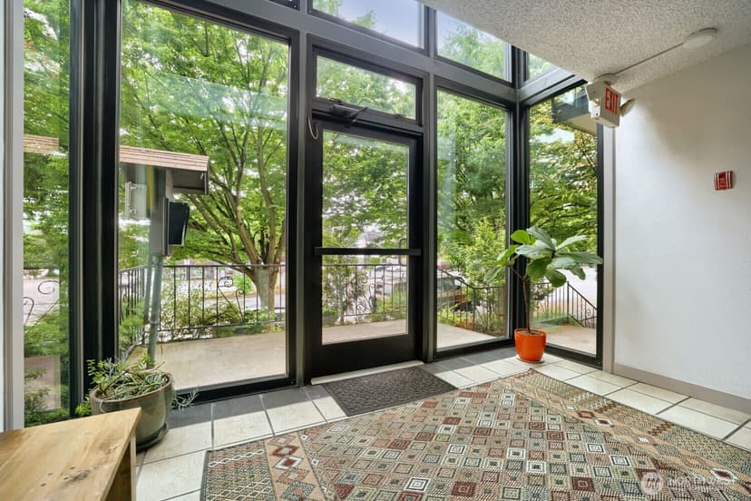 Property photo for 6110 24th Avenue NW #203, Seattle photo 13