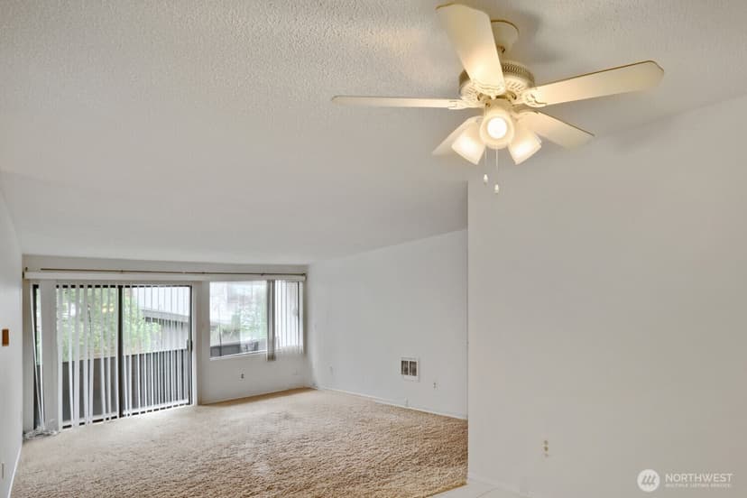 Property photo for 6110 24th Avenue NW #203, Seattle photo 4