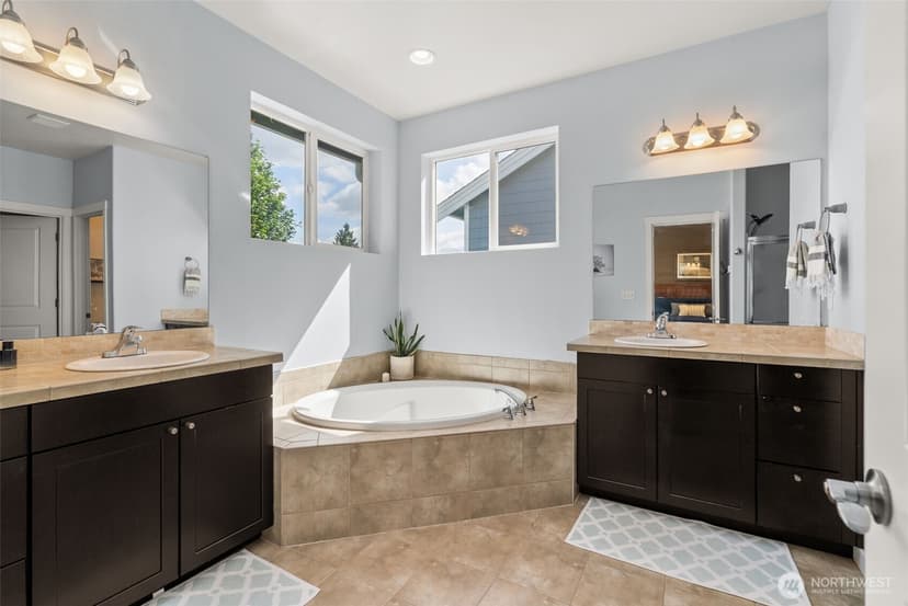 Property photo for 3307 Highlands Boulevard, Puyallup photo 27