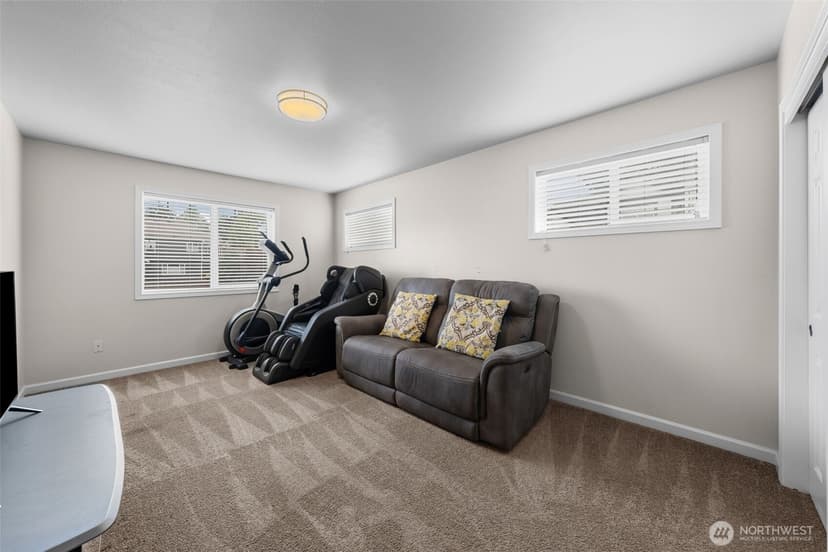 Property photo for 8206 70th Avenue Ct E, Puyallup photo 26