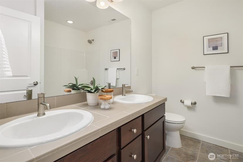 Property photo for 8728 124th Avenue NE, Kirkland photo 28