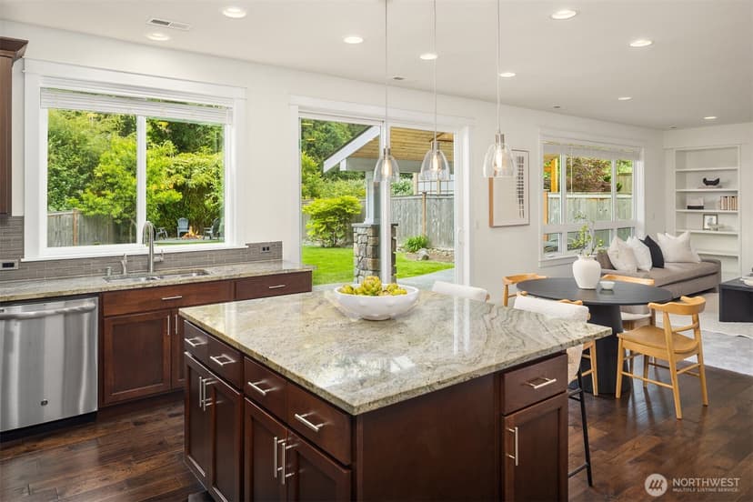 Property photo for 8728 124th Avenue NE, Kirkland photo 15